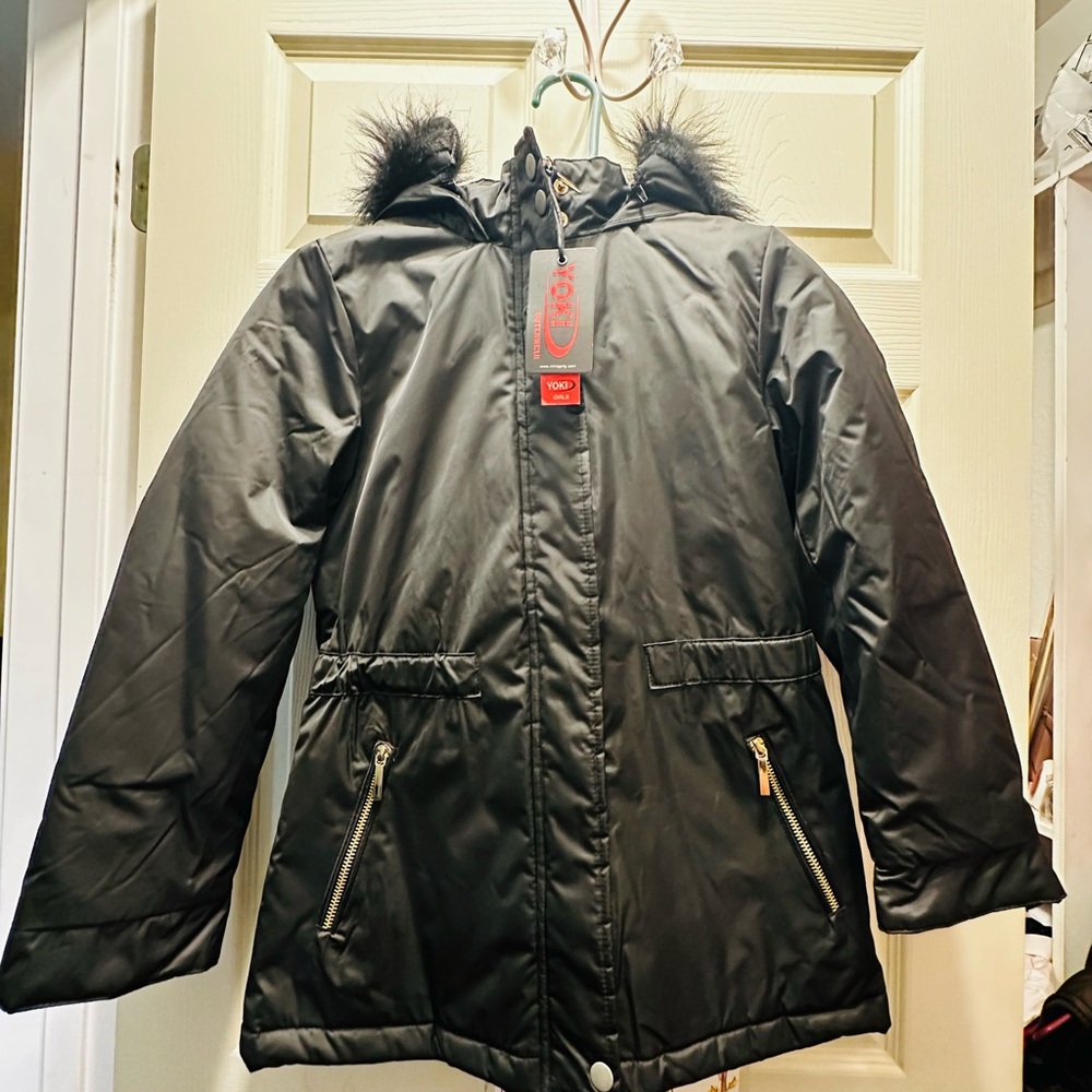 Yoki Black Puffer Jacket with Faux Fur Hood